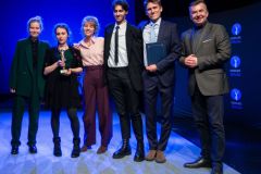 13-Minister-Nauki-Dariusz-Wieczorek-i-zwyciezcy-konkursu-StRuNa-2024